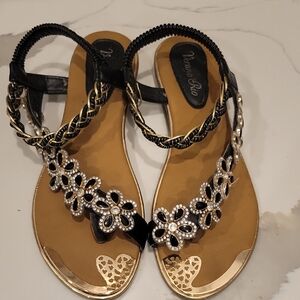 Verano Rio Black and Gold Women's Sandals New Size 7